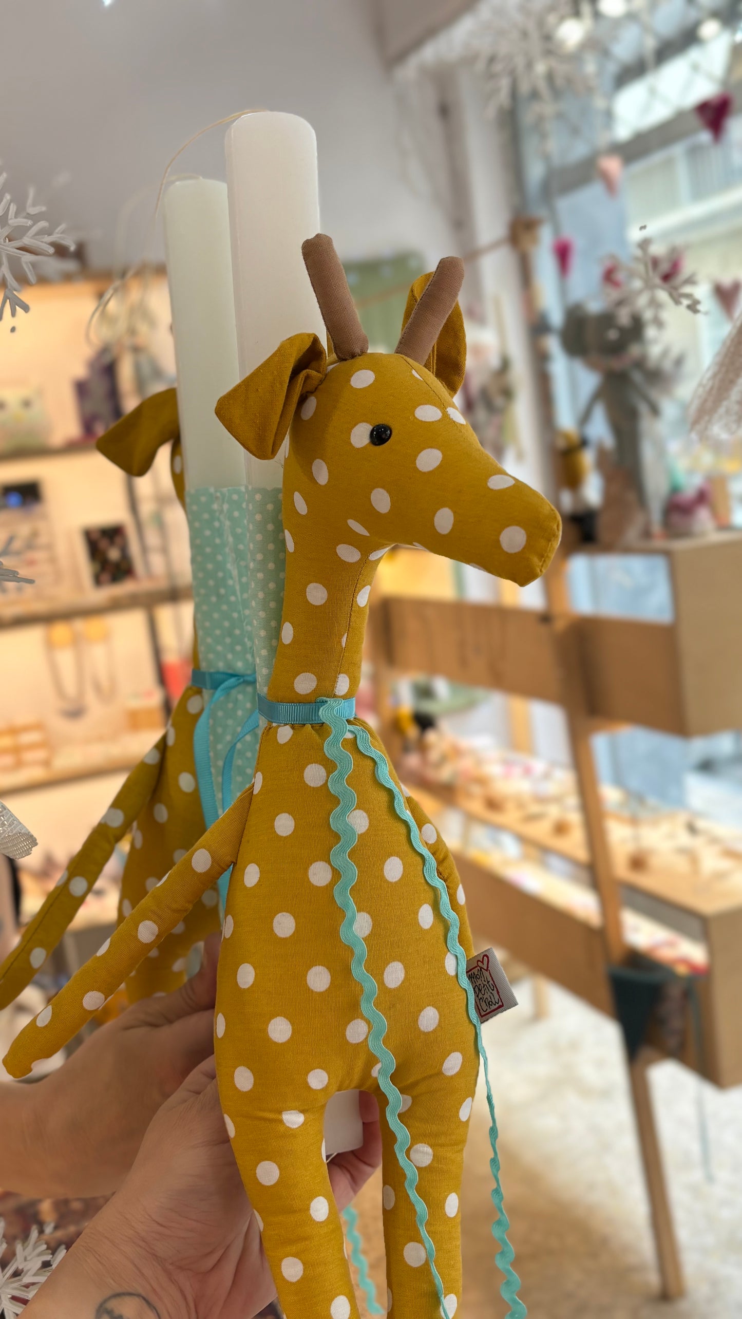 Λαμπάδα με τον Emilio τον καμηλοπάρδαλο / Emilio the lovely giraffe easter candle