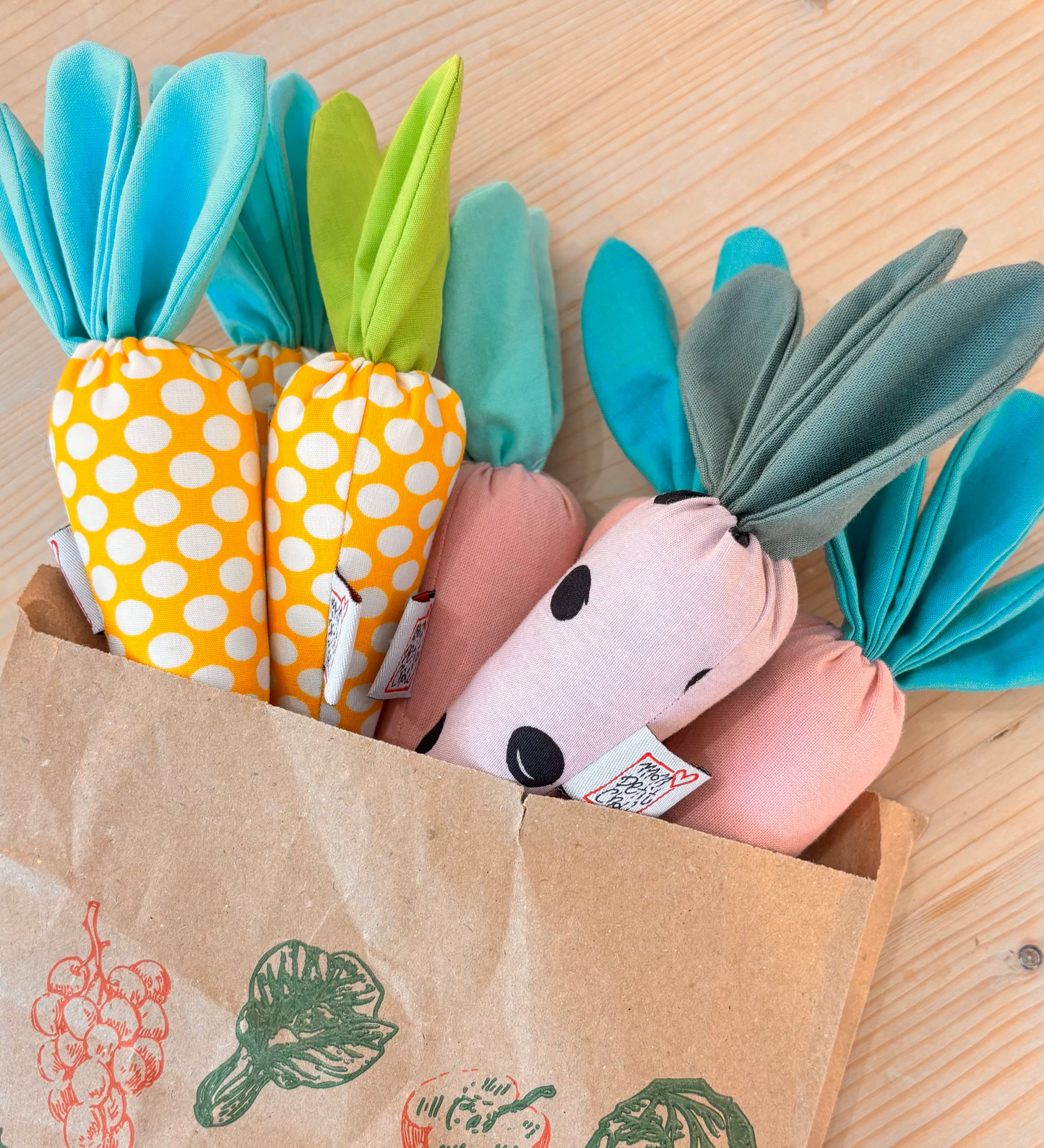 Baby carrots rattle toy