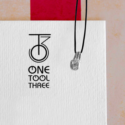 ασημένιο μενταγιόν προσκοπικός χαιρετισμός,