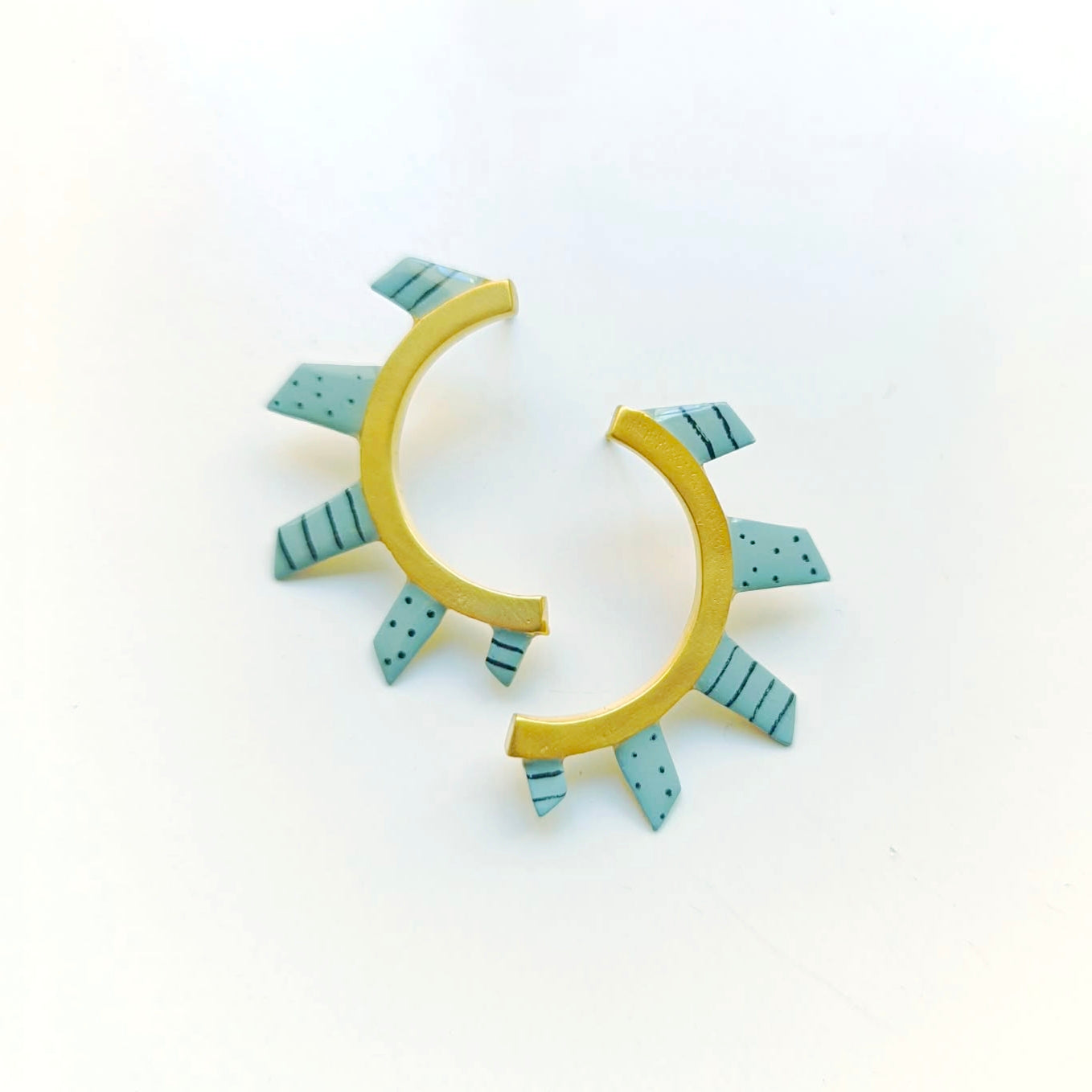 radial- light blue enamel