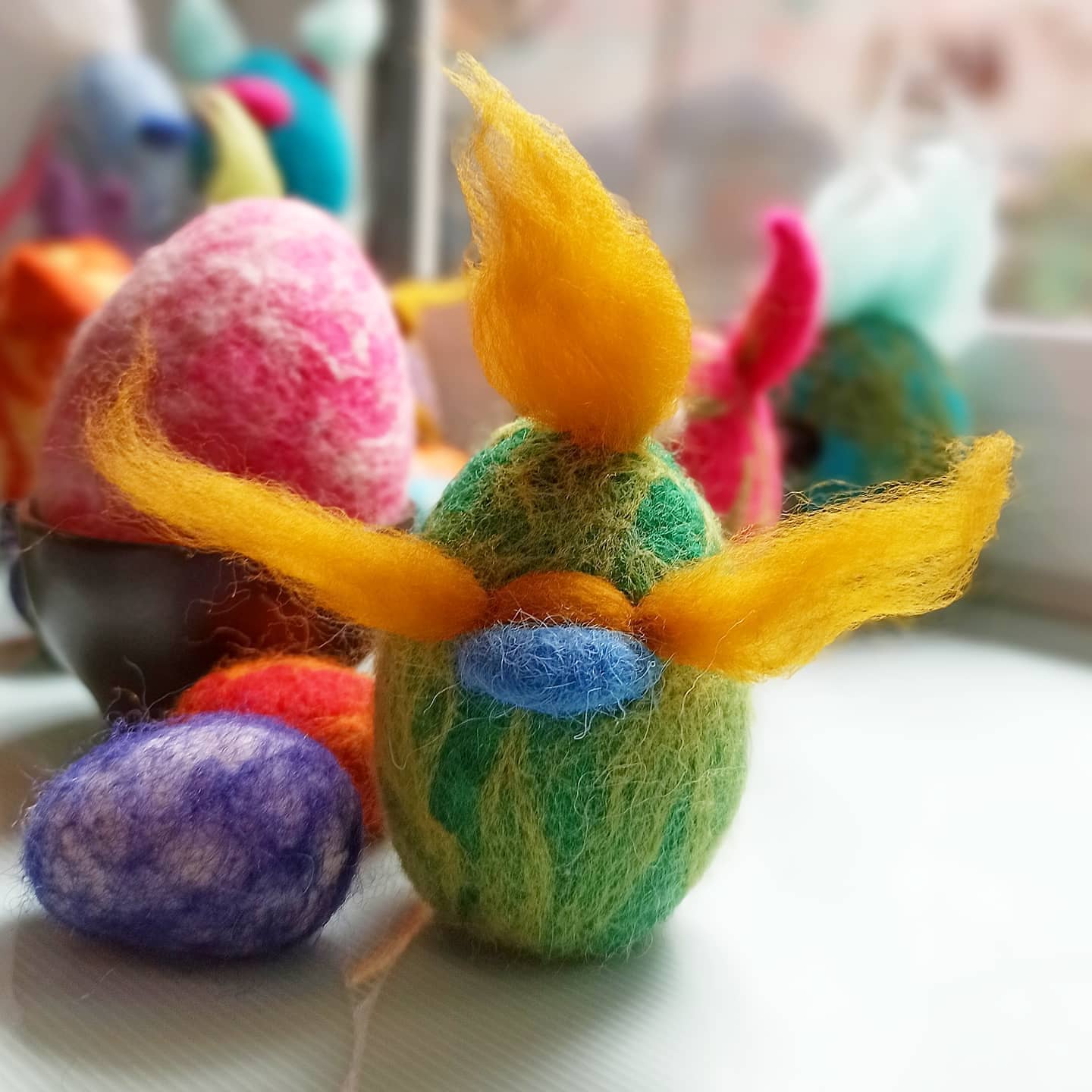 φελτ "αυγο-ζωάκι" / felted "egg-animal"