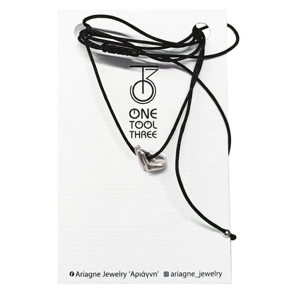 Ασημένιο κρεμαστό 'Μονόγραμμα' στην Ελληνική Νοηματική Αλφαβήτα